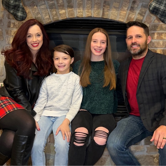 Meet your Posher, Elizabeth - Picture 1 of 1